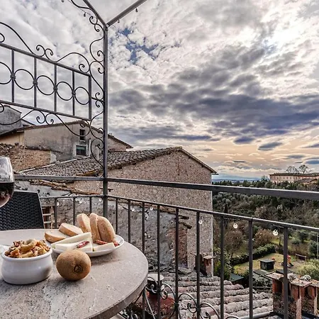 Il Nido - Nuovo Con Terrazzino Nel Centro Storico Si Daire *