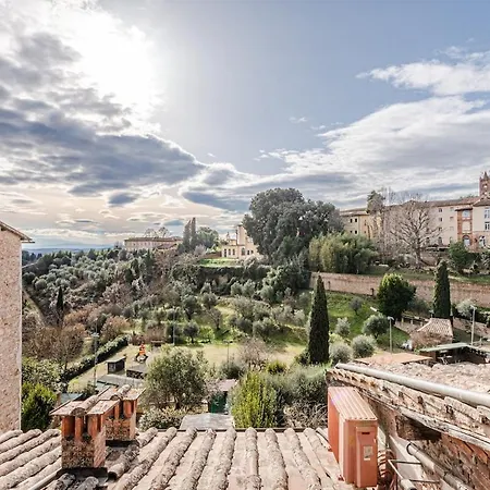 Il Nido - Nuovo Con Terrazzino Nel Centro Storico Si Daire Siena