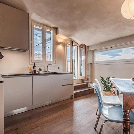 Il Nido - Nuovo Con Terrazzino Nel Centro Storico Si 시에나