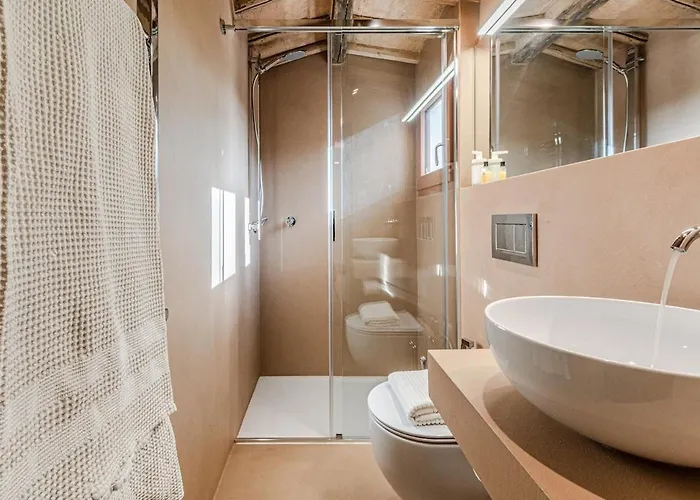 Il Nido - Nuovo Con Terrazzino Nel Centro Storico Si