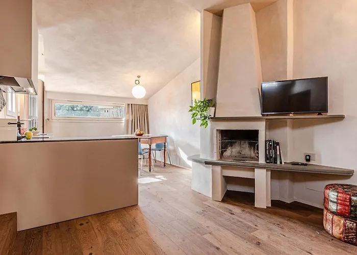 Il Nido - Nuovo Con Terrazzino Nel Centro Storico Si *