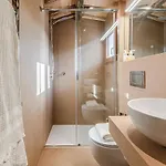 Il Nido - Nuovo Con Terrazzino Nel Centro Storico Si