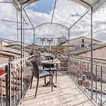 Il Nido - Nuovo Con Terrazzino Nel Centro Storico Si * Siena