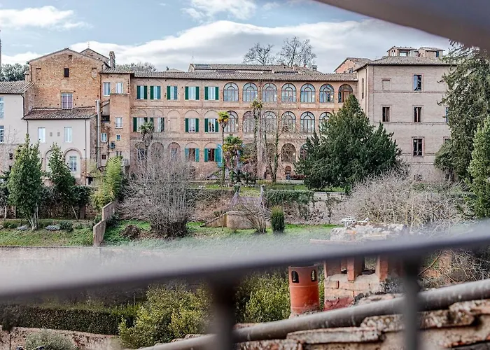 Il Nido - Nuovo Con Terrazzino Nel Centro Storico Si * Siena